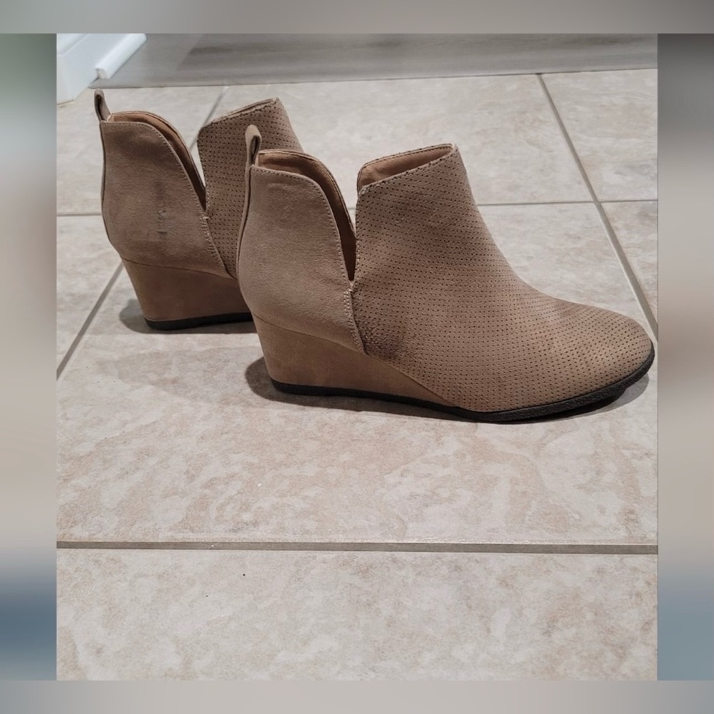 Journee Collection Boots US 8